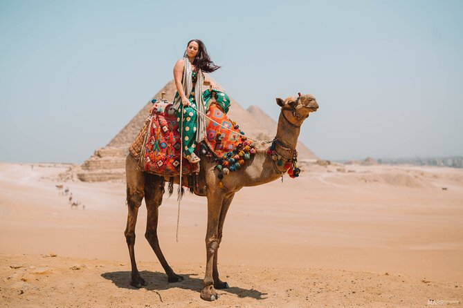 2 Hour Photoshoot at Pyramids of Giza with Instgram Style - Camel photos and the extra-cost question