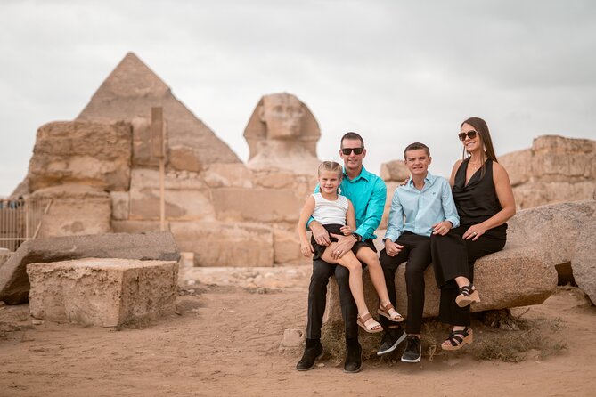 2 hrs Unique Photo session (PhotoShoot) at the Pyramids of Giza - Why a planned photo session helps at Giza