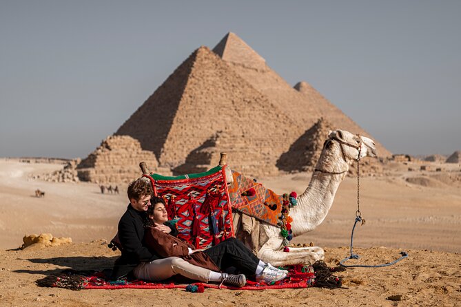 3 hrs special photoshoot & tour at pyramids of Giza and Sphinx - The history and extra requests