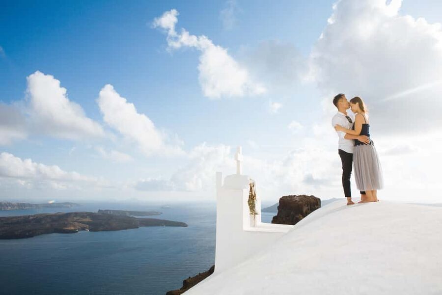 30’ Photoshoot in Oia! 30 edited photos! Effortless & Fun! - What 30 minutes really buys you