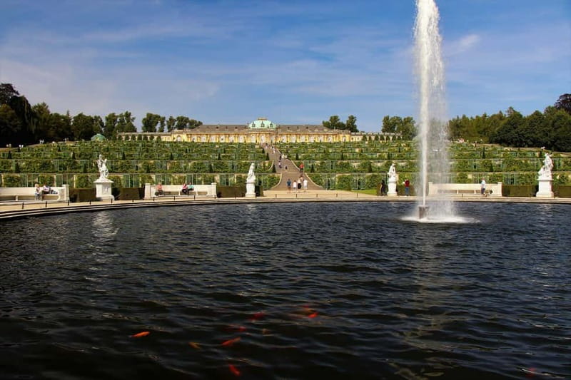 5h Potsdam private tour with Guide, Chauffeur & Photographer - Starting in Berlin and crossing toward Wannsee