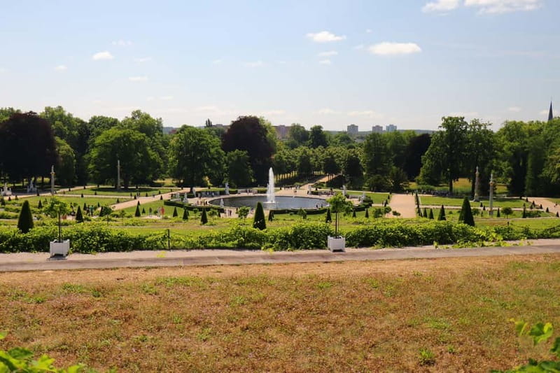 5h Potsdam private tour with Guide, Chauffeur & Photographer - How the photography service changes the day
