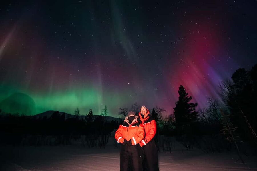 Abisko: Aurora Car Chasing Tour with Photographer - Key points at a glance