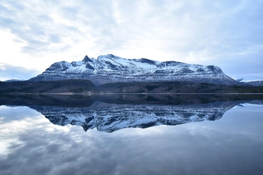 Abisko: Fjord Sightseeing and Photography Tour - From Abisko to Norway in six hours