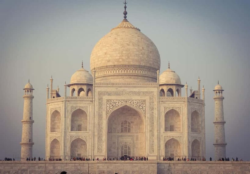 Agra: Taj Mahal Guided Tour with Photography & Rental Saree - What to check before you confirm
