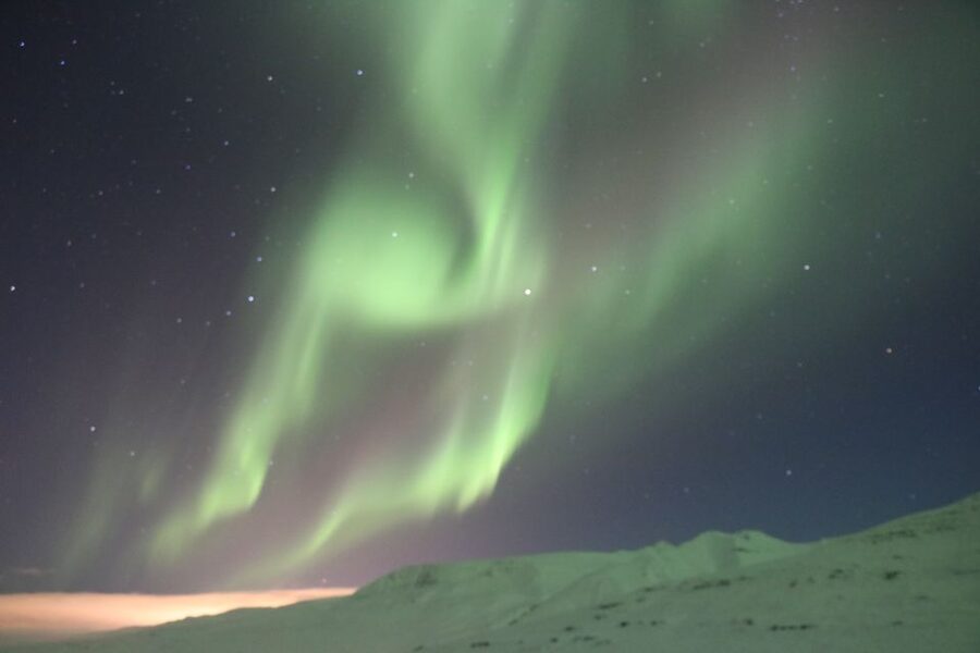 Akureyri: Hunt for the Northern Lights Photography Tour - The Lake Mývatn area and the night scenery