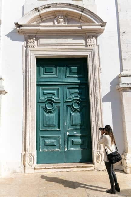 Alfama Photo Walk: Lisbon Photography Tour with a Local - Timing, Weather, and Physical Demands