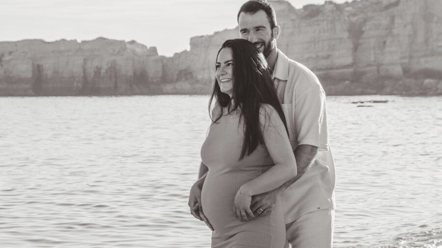Algarve: Photoshoot for couple, family, portrait - What happens during the one-hour session