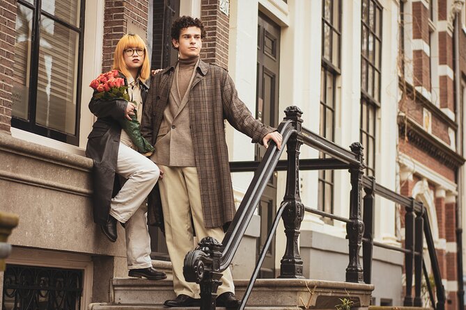 Amsterdam Canal, Tulip, Windmill Photoshoot | Custom Request - Key points at a glance