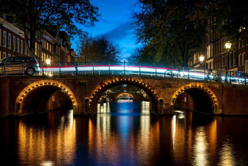 Amsterdam: Photography Masterclass - Private Photo Lesson - Starting at Hans Snoekfontein near Leidseplein