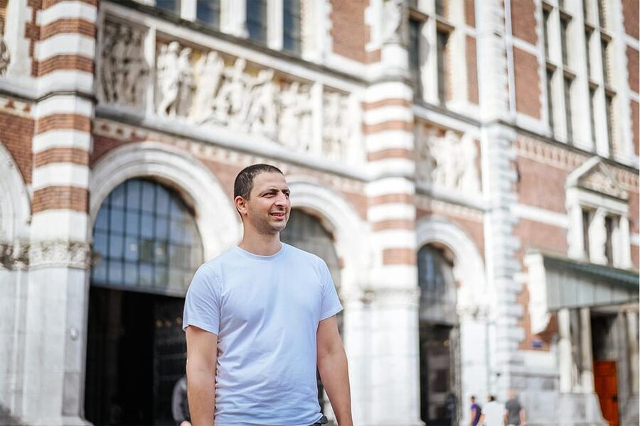 Amsterdam: Private Photoshoot in iconic locations - The value of a $171 private session