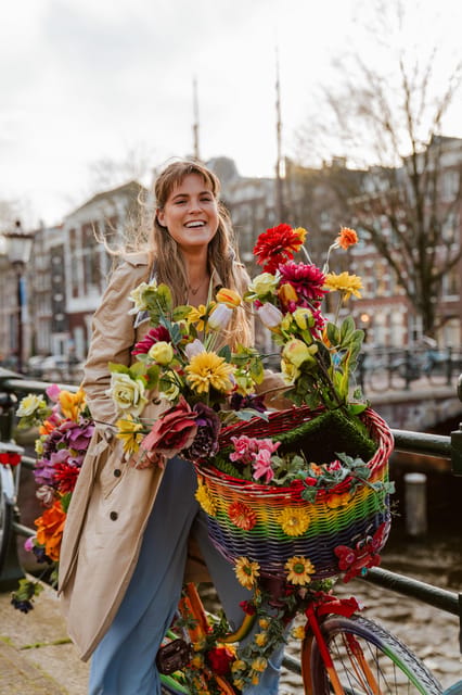 Amsterdam: Professional Photoshoot at the Canals - Is $212 Good Value for a Private Shoot?