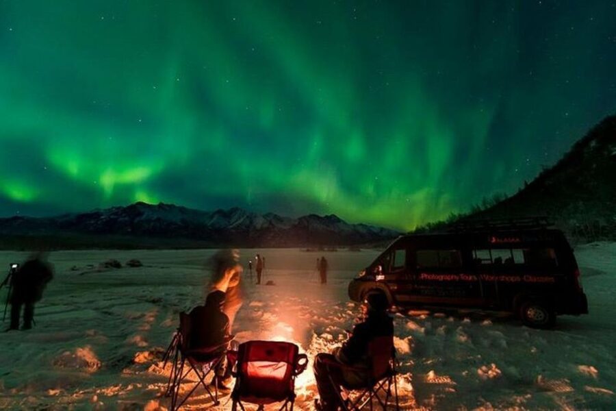 Anchorage: Aurora Borealis Northern Lights Photography Tour - Chasing clear skies outside Anchorage