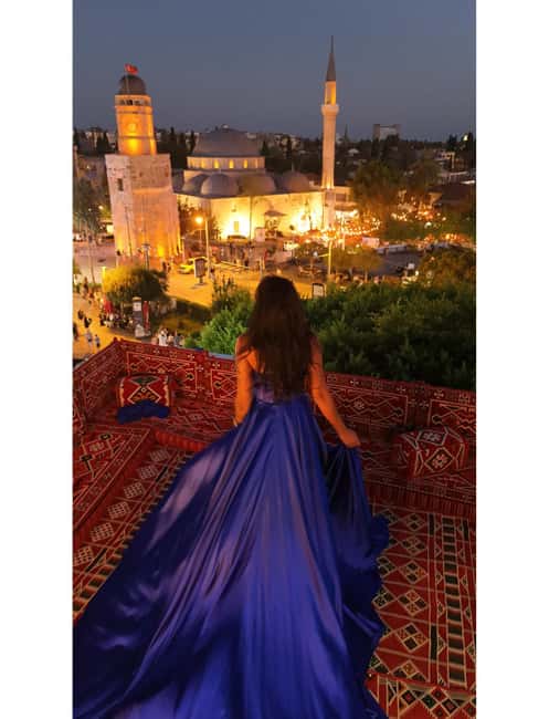 Antalya: Rooftop Photoshoot with Flying Dresses - The welcome and working style