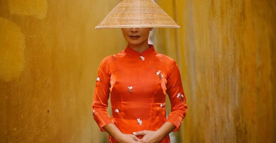 Ao Dai Photography: Traditional Attire Capture in Hoi An - Lantern Street, Yellow Alleys, and Old Architecture