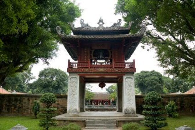 Ao dai Vietnam photograph tour with private car - Key points at a glance
