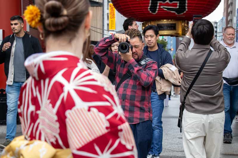 Asakusa Kimono Photography Tour - Choosing your kimono and getting ready