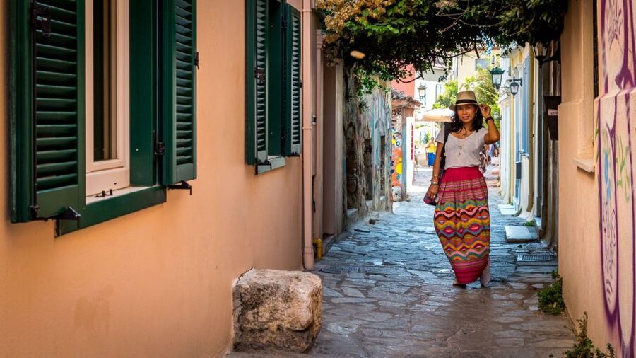 Athens: Historic Center Photo Tour at Monastiraki and Plaka - Key points to know before booking