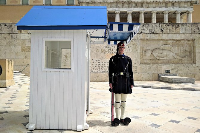 Athens Instagram Photo Tour: Most Instagrammable spots & Hidden gems - Starting with the evzones at Parliament