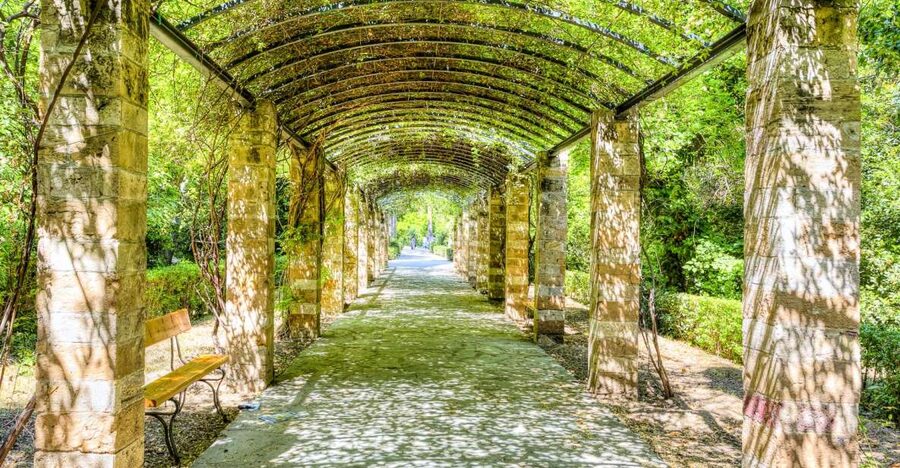 Athens Instagram Tour: The Most Scenic Spots - Why this Athens photo walk works