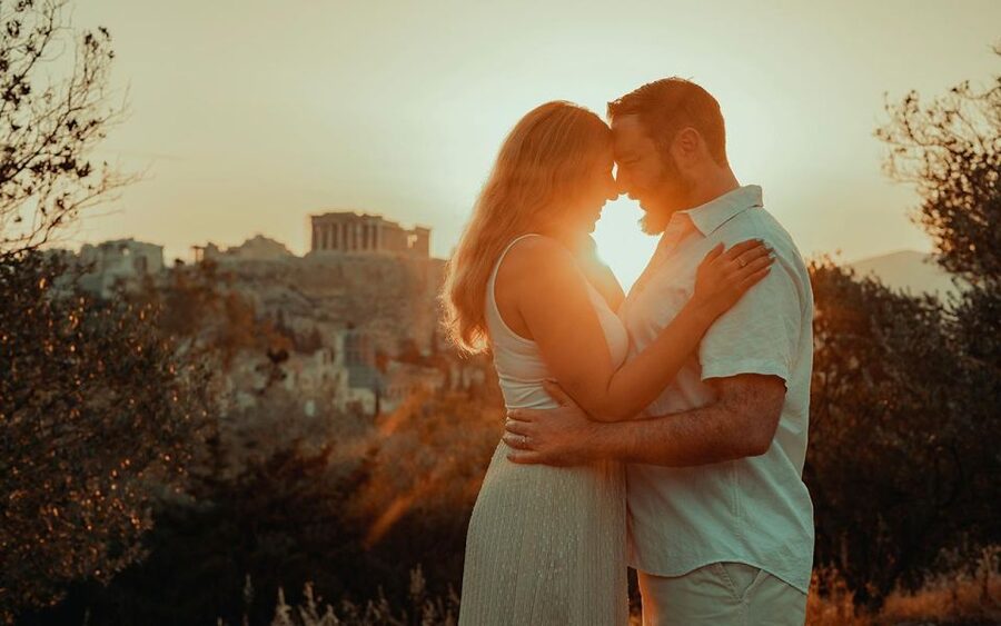 Athens photo tour - Starting in Plaka’s old lanes