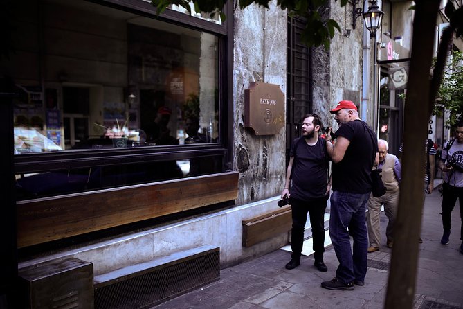 Athens private photo tours - Starting below the Acropolis in Plaka