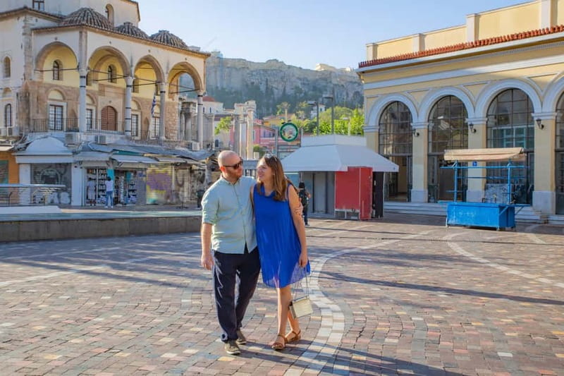 Athens: Professional Photoshoot - Anafiotika and the one-hour option