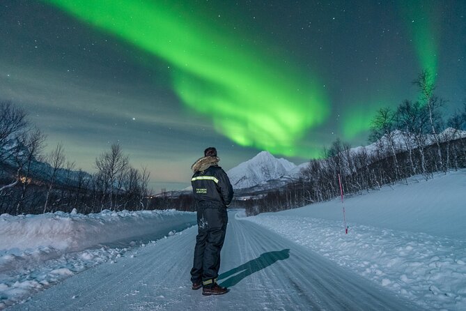 Aurora Hunt with the campfire and professional photographer - Meeting point, transport, and drop-off