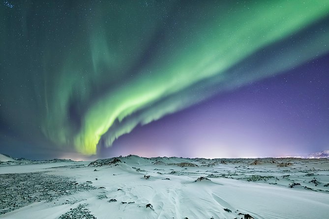 Aurora/Northern light hunt and photos (photography help provided) - Why this Reykjavik Northern Lights tour feels different
