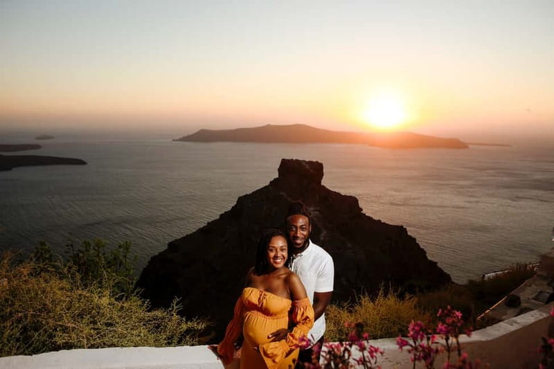 Ayia Napa: Photo Shoot with a Private Vacation Photographer - A natural session for families, couples, and friends