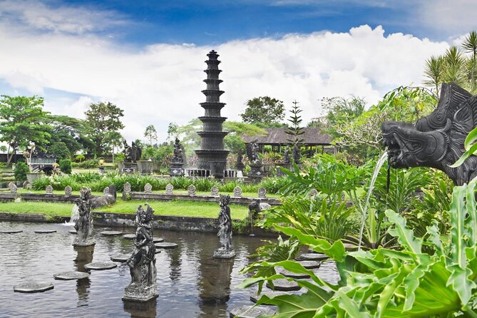 Bali Instagram: Gate of Heaven Temple Tour - Lempuyang Temple and the famous Gate of Heaven