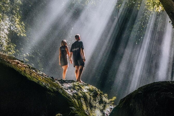 Bali Instagram Tour - What to pack for a day of stairs, spray, and sun