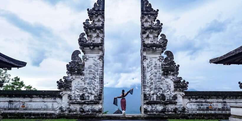 Bali: Lempuyang Temple Tour With Photographer Bali - Lempuyang Temple and the Gate of Heaven