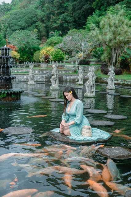 Bali: Lempuyang Temple Tour With Photographer Bali - Coffee tasting at Segara Windhu