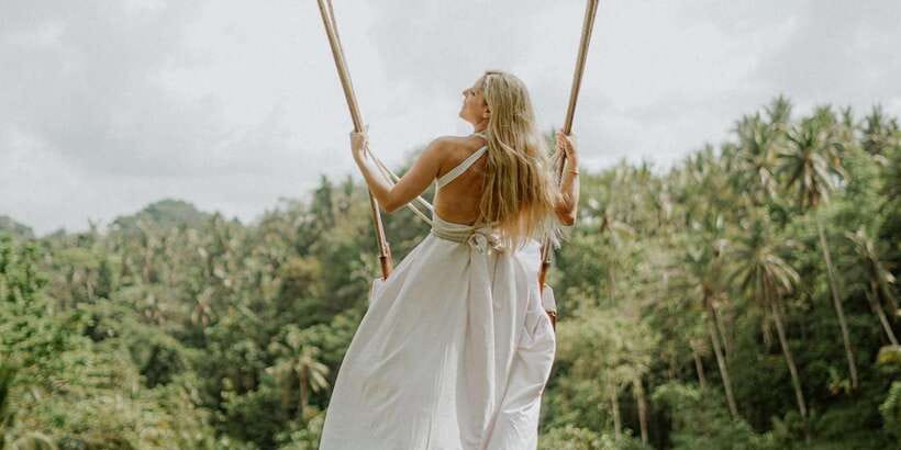 Bali: Lempuyang Temple Tour With Photographer Bali - Transport, timing, and the real value of $35