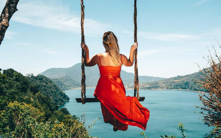 Bali & Nusa Penida: 2-Day Highlights Instagram Tour - The guide can change the whole day