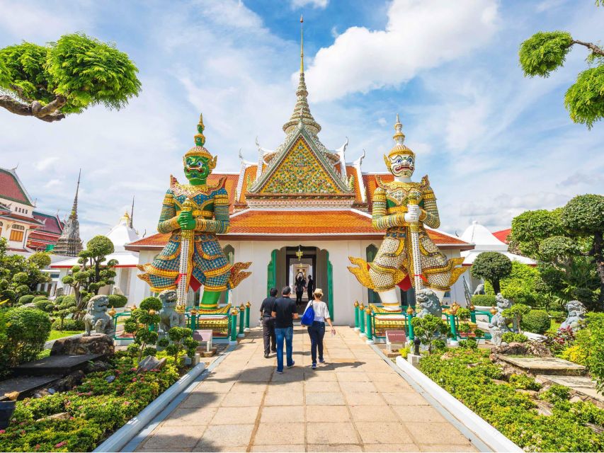 Bangkok: Instagram Spots & Half-Day Temples Tour - Key points to know before booking