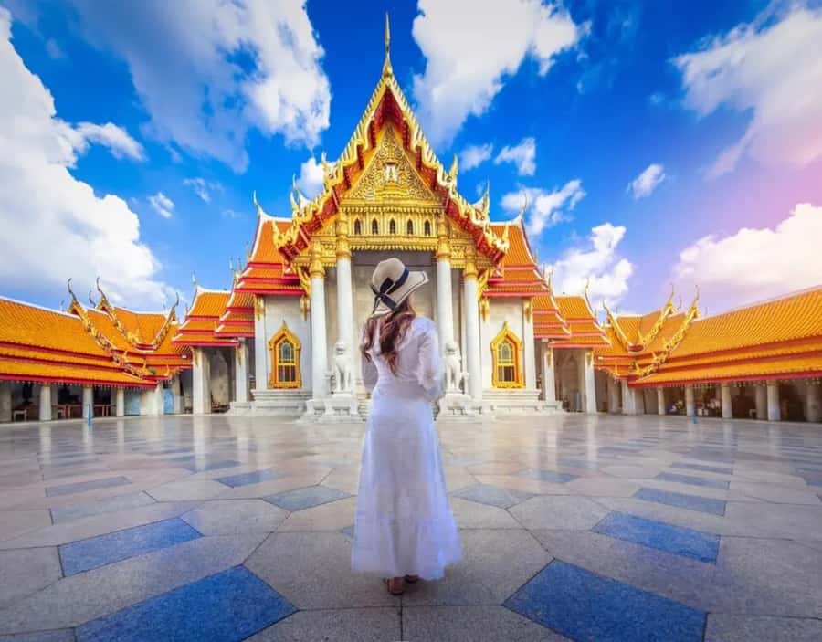 Bangkok: Private and All-Inclusive Instagram Tour - Wat Arun and Loha Prasat add different temple views