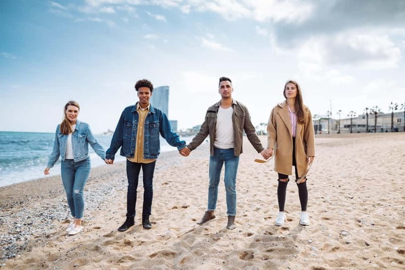 Barcelona: Beach Photoshoot - Who should book this experience