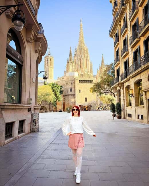 Barcelona: Creative Photo Tour of the City's Artistic Corners - Key points at a glance