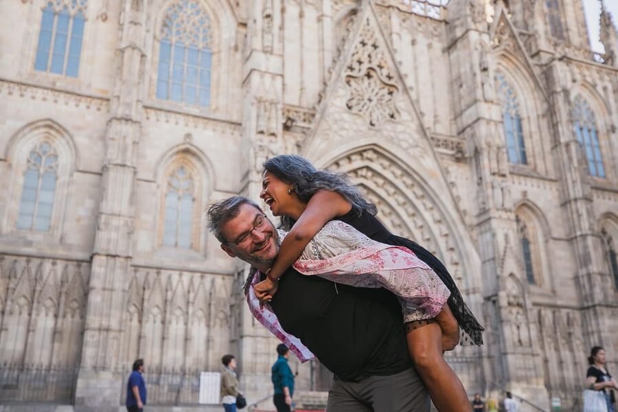 Barcelona: Gothic Quarter Private Photoshoot Experience - What the 20, 30, and 45-minute choices mean