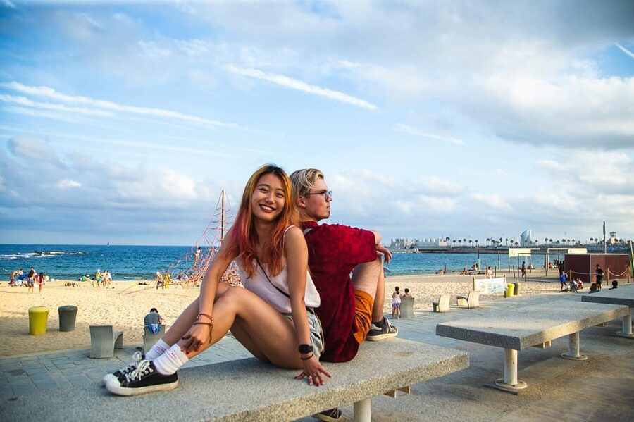 Barcelona: Photographic Madness at Barceloneta Beach - Price, group size, and overall value