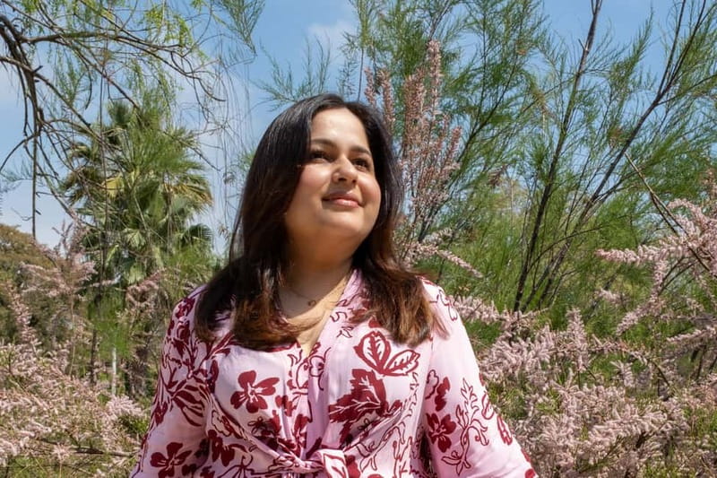 Barcelona: Private Photoshoot in Ciutadella Park with Ami - What Ami adds beyond taking pictures