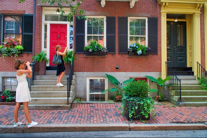 Beacon Hill Boston History + Photo Walking Tour (SMALL Group) - What the history feels like on the ground