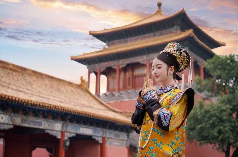 Beijing: Traditional Chinese Costume Makeover & Photo Shoot - Choosing Hanfu and building the look