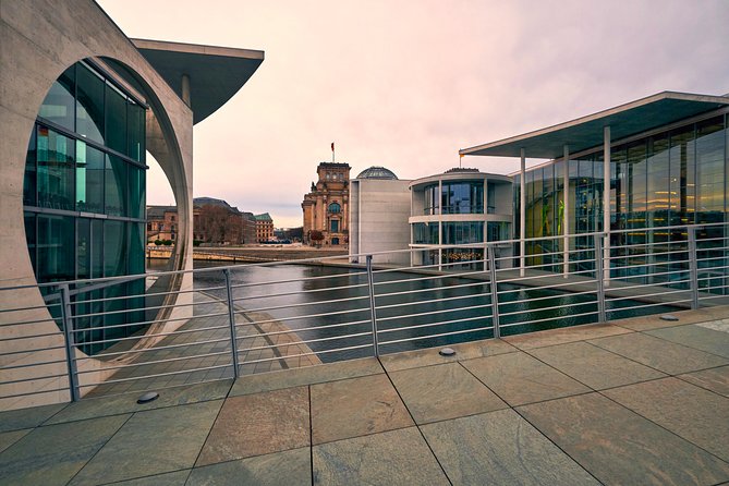 Berlin Architecture/River Spree Full Day Photography Tour - What the photography instruction covers