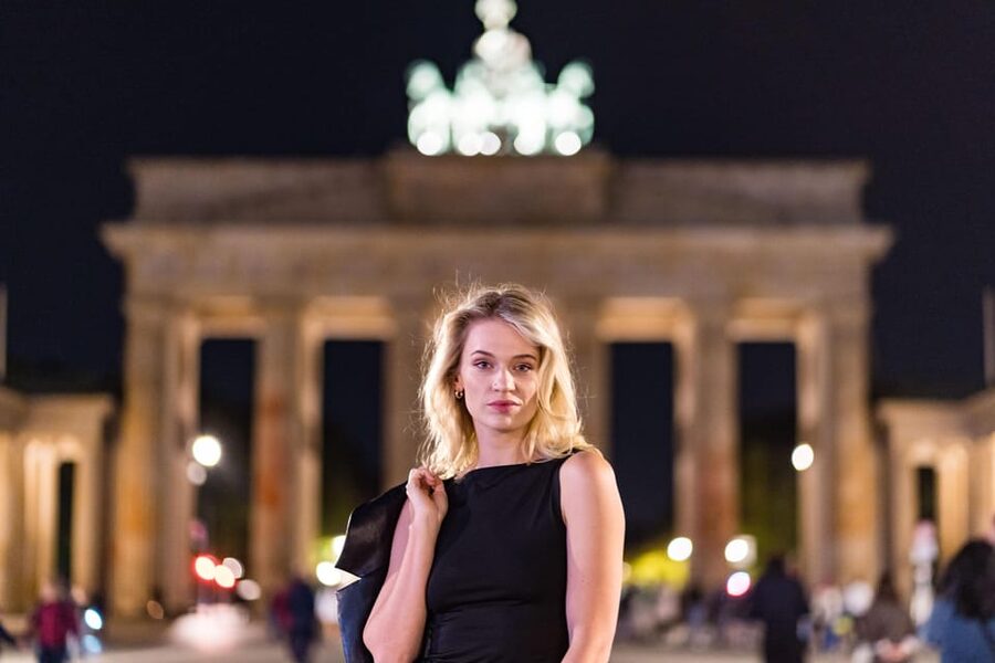 Berlin by Night: Private Photoshoot at Illuminated Cityscape - The subway transfer keeps the route efficient