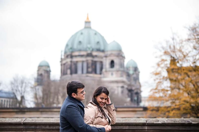 Berlin: Early Morning Private Photoshoot to avoid the Crowd - How the photos are delivered