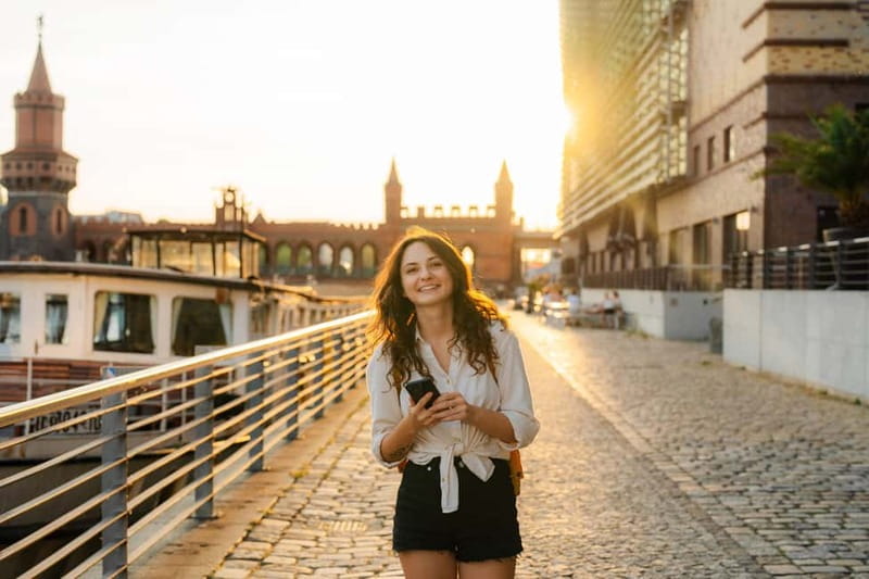 Berlin: East Side Gallery Photoshoot - Key points to know before booking