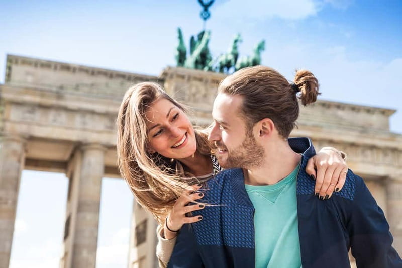Berlin Essentials: Private Photoshoot at Berlin's top sites - Why a Berlin photo session makes sense